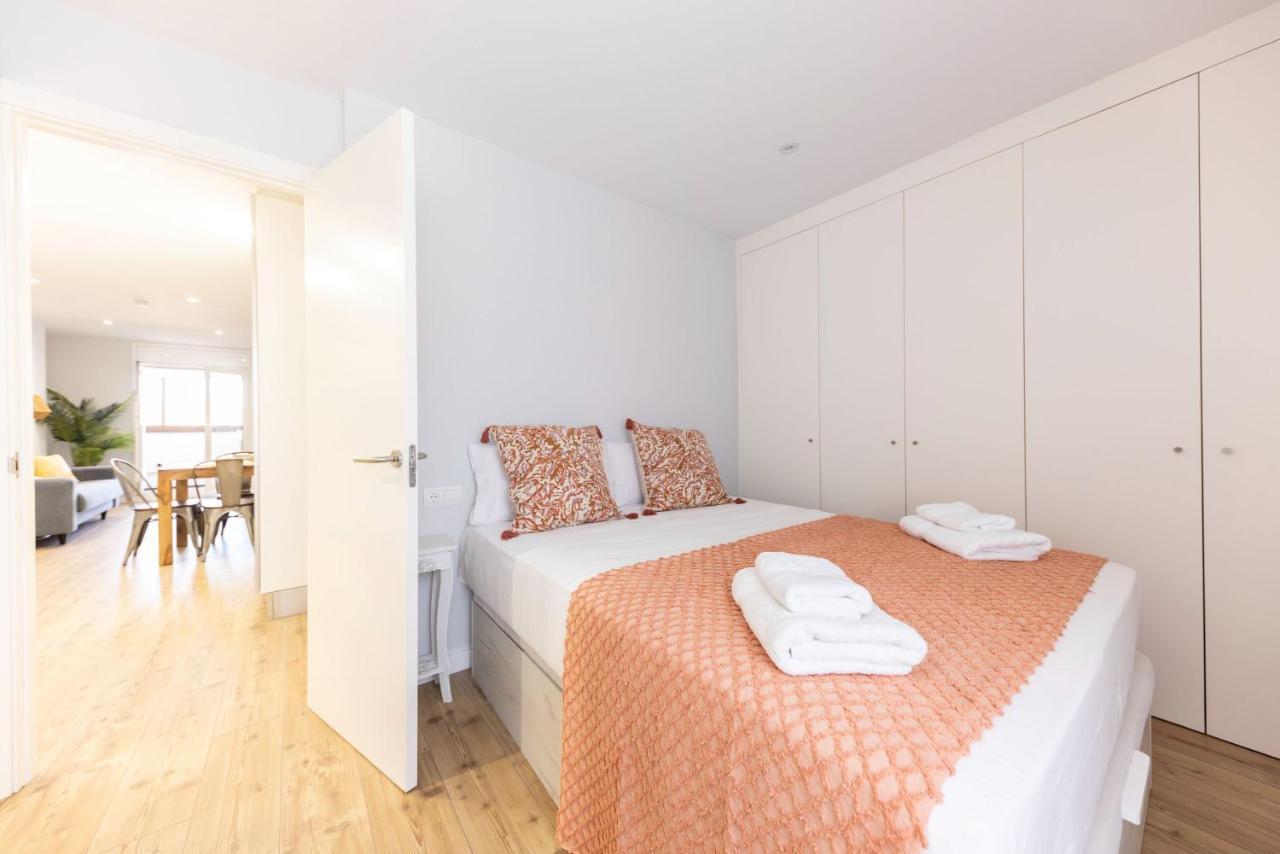 Apartmán Bravissimo Eiximenis, With Beautiful Terrace And Views Girona Exteriér fotografie