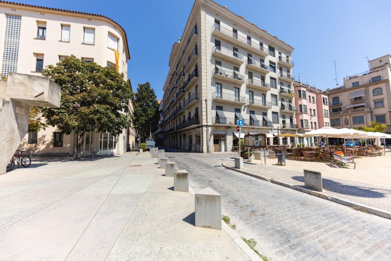 Apartmán Bravissimo Eiximenis, With Beautiful Terrace And Views Girona Exteriér fotografie